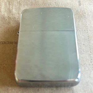 Traditional Zippo Matte Finish Lighter - 15% discount for a bundle of 2!